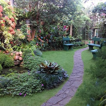 Glory Homestay 康提 外观 照片