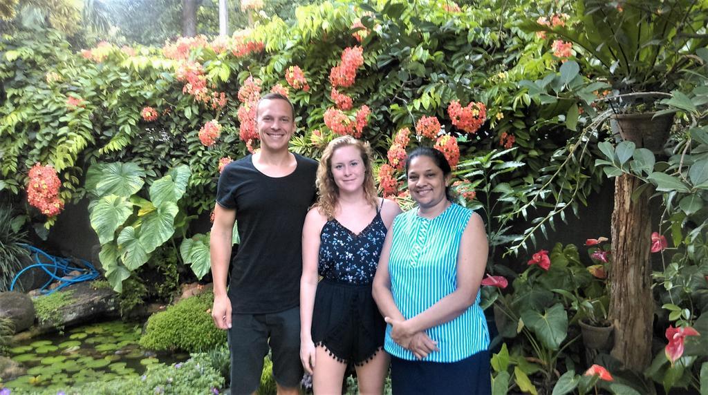 Glory Homestay 康提 外观 照片