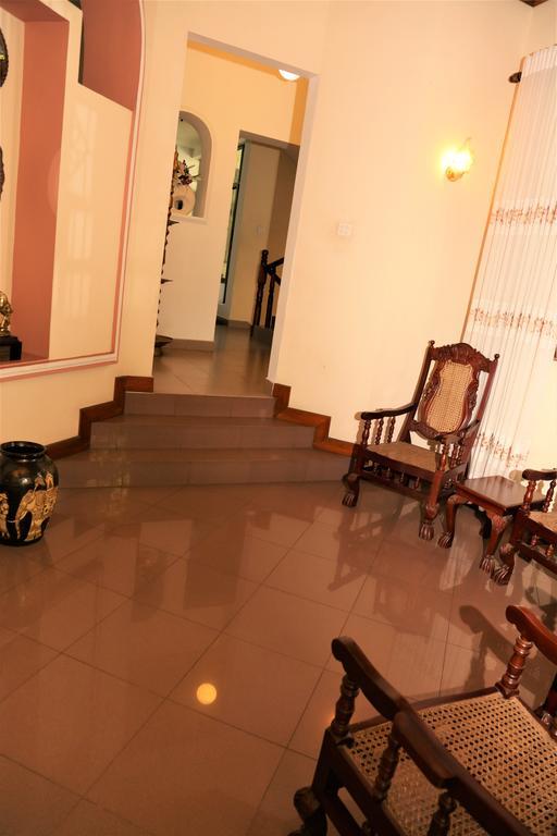 Glory Homestay 康提 外观 照片