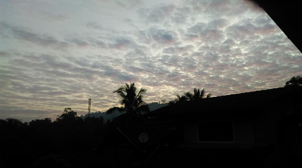 Glory Homestay 康提 外观 照片